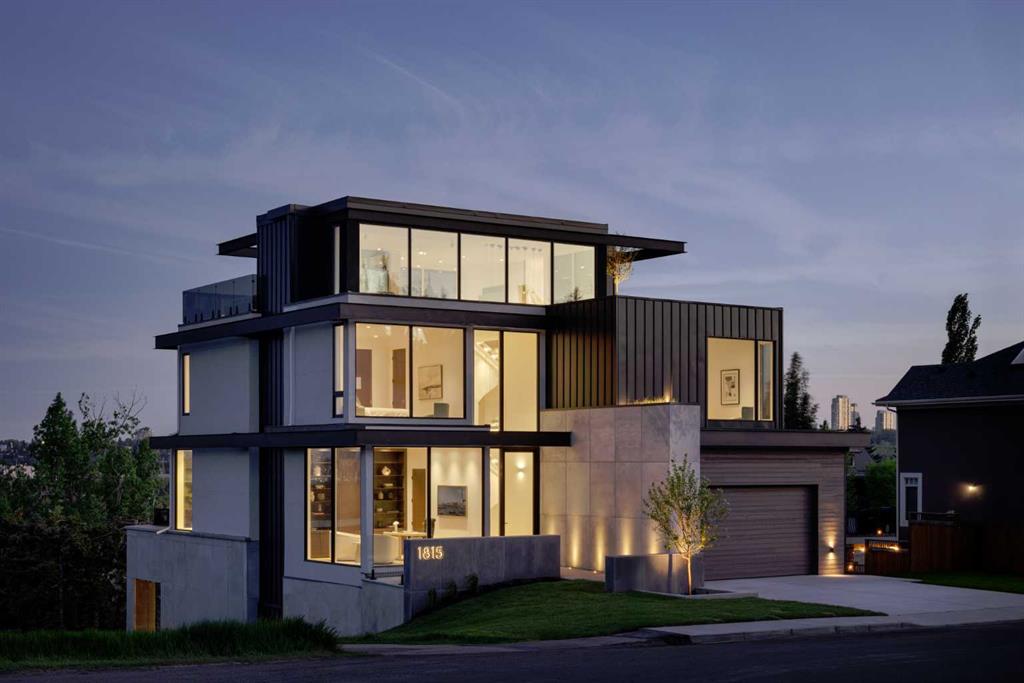 1815 11 Avenue NW, Calgary, Alberta, T2N 1H4