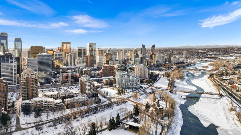 #404 660 Eau Claire Avenue SW, Calgary, Alberta, T2P 5K3