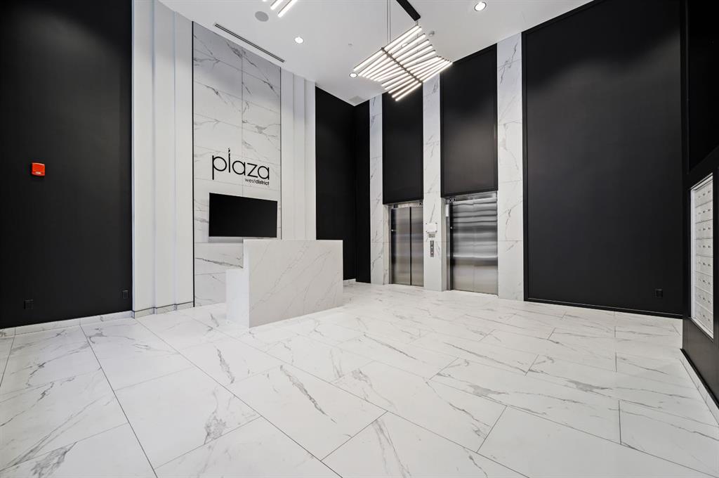 #701 8375 Broadcast Avenue SW, Calgary, Alberta, T3H 6L3