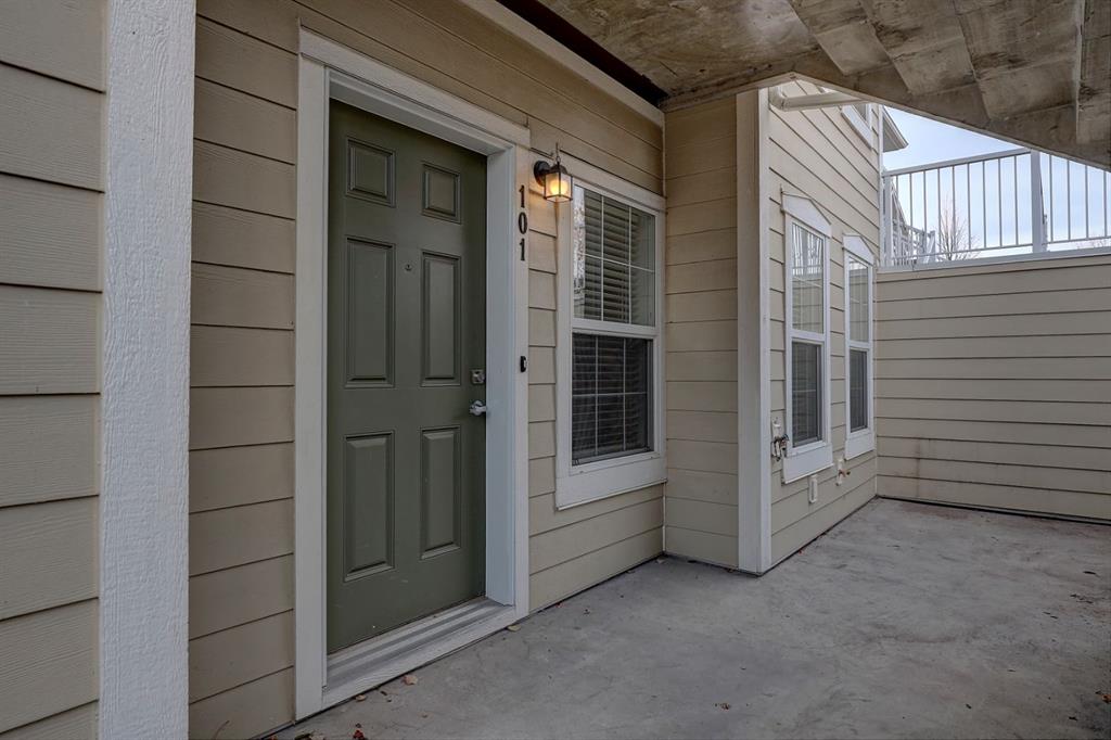 101 Auburn Bay Street SE, Calgary, Alberta, T3M2A3