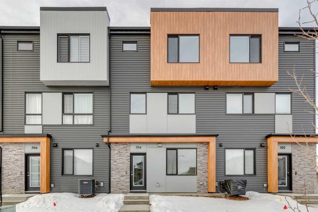 #704 81 Midtown Boulevard SW, Airdrie, Alberta, T4B 4E7