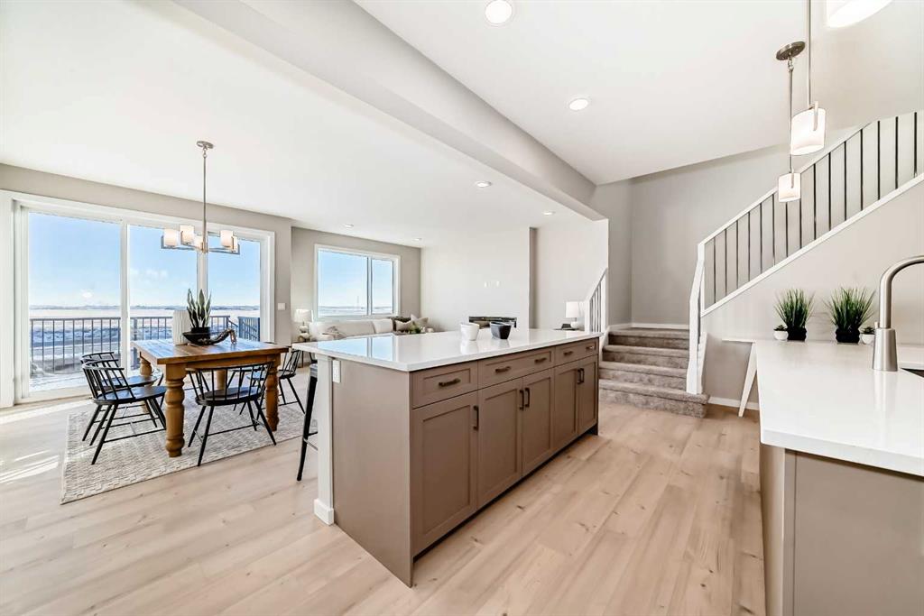 72 Lewisburg Close NE, Calgary, Alberta, T3P 2N4