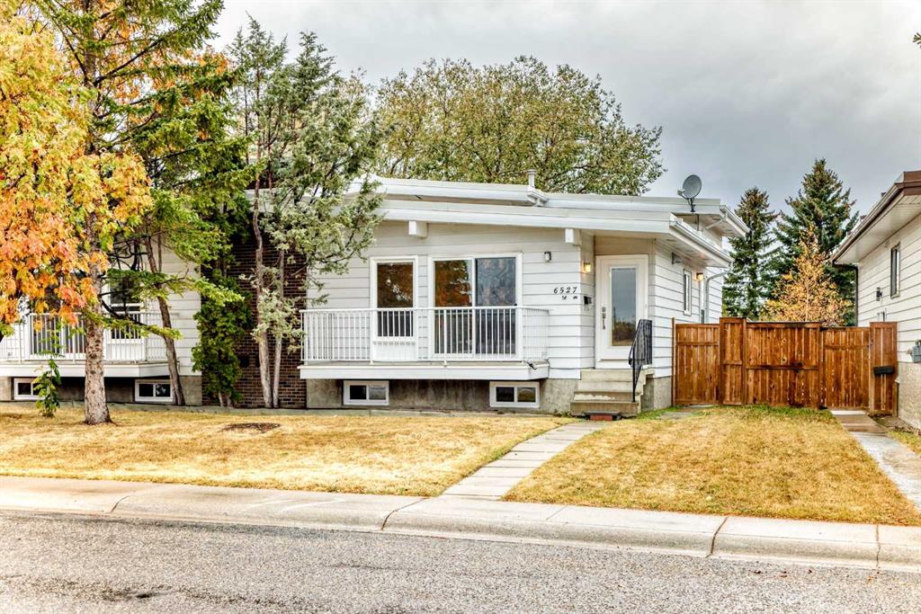 6527 58 Street NW, Calgary, Alberta, T3A 2A4