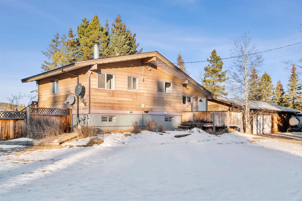 17 Gibson Road, Benchlands, Alberta, T0L0N0