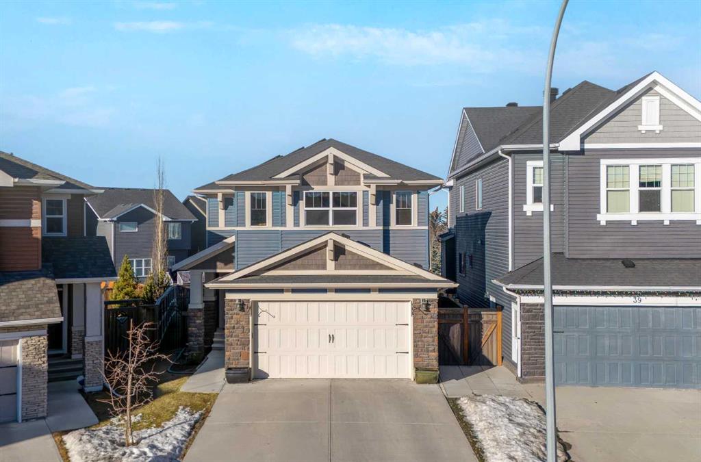 35 Cougar Ridge Place SW, Calgary, Alberta, T3H 0V3