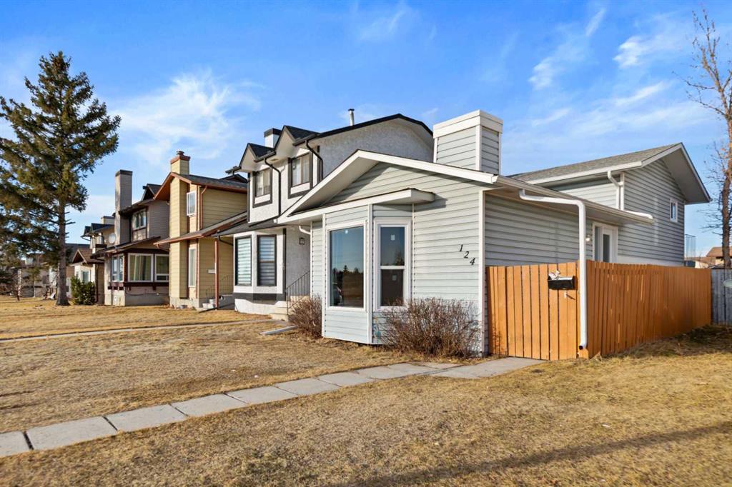 124 Falwood Crescent NE, Calgary, Alberta, T3J 1E3