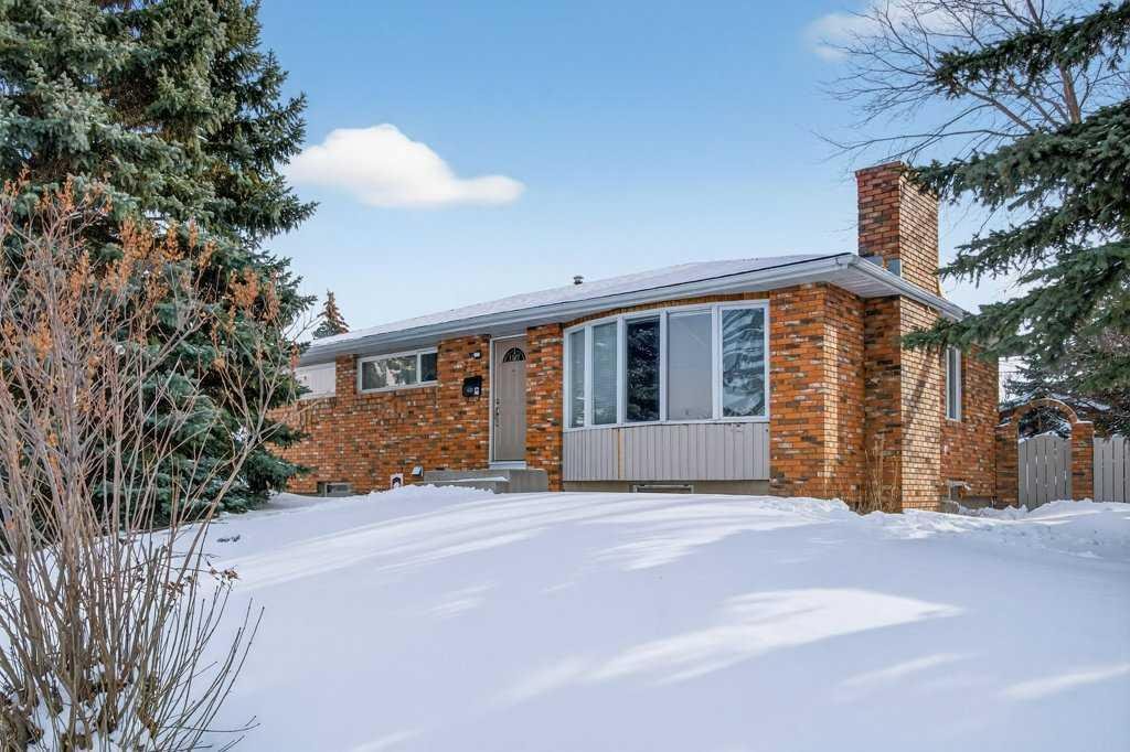 275 Westminster Drive SW, Calgary, Alberta, T3C 2T7