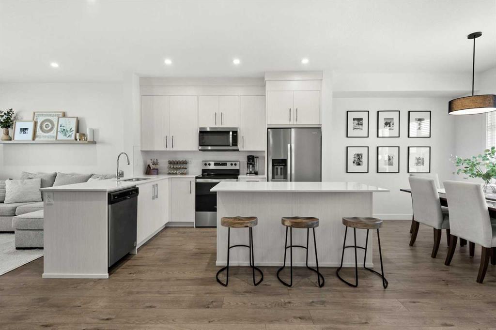 #505 14225 1 Street NW, Calgary, Alberta, T3P 1Y4