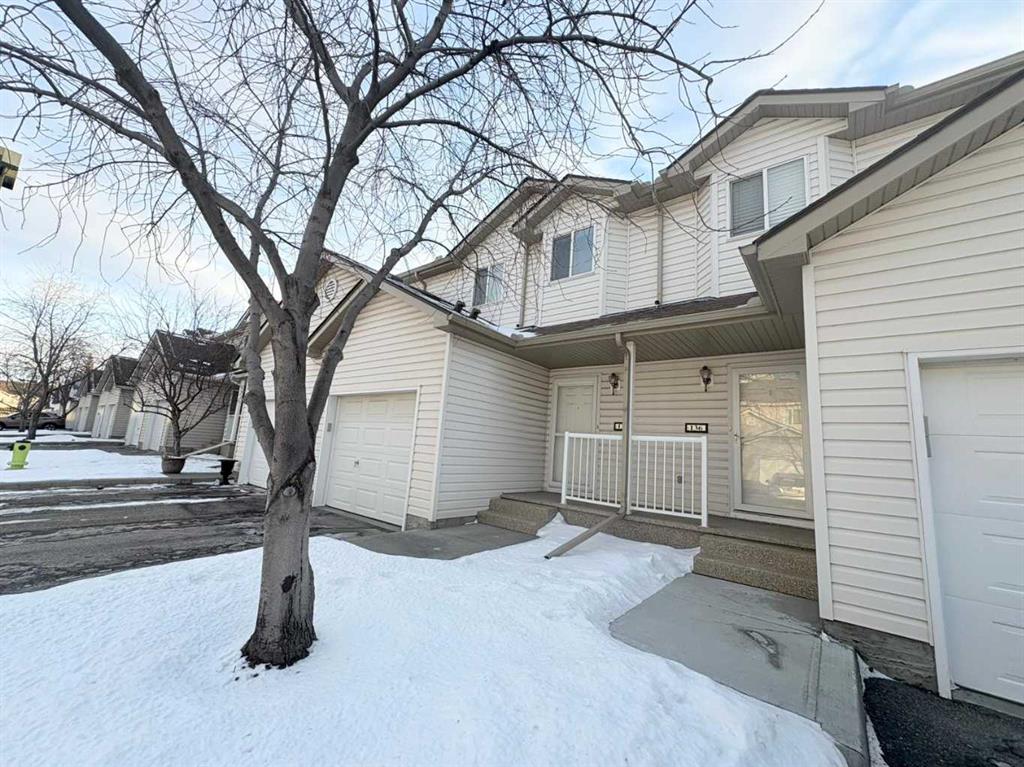 136 Douglas Glen Park SE, Calgary, Alberta, T2Z 3Z3