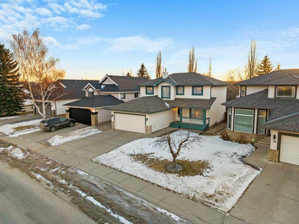 63 Douglas Park Boulevard SE, Calgary, Alberta, T2Z 2K9