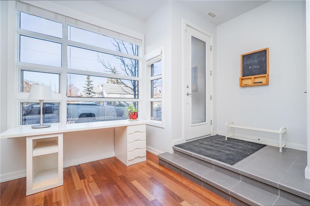 1029 1 Avenue NE, Calgary, Alberta, T2E 9C6