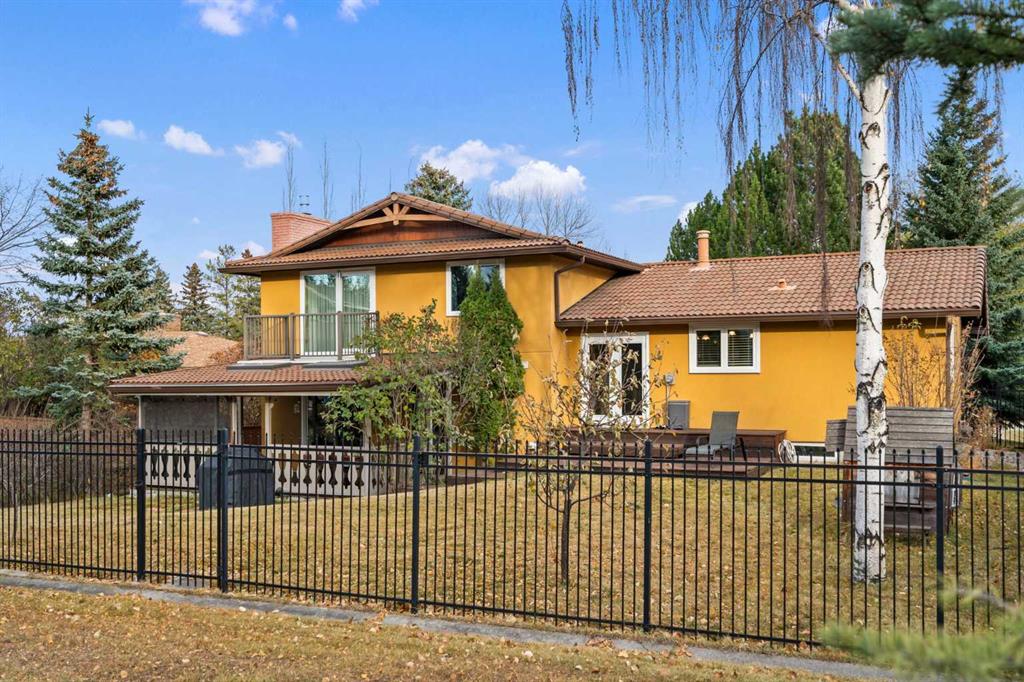124 Canterbury Drive SW, Calgary, Alberta, T2W2G1