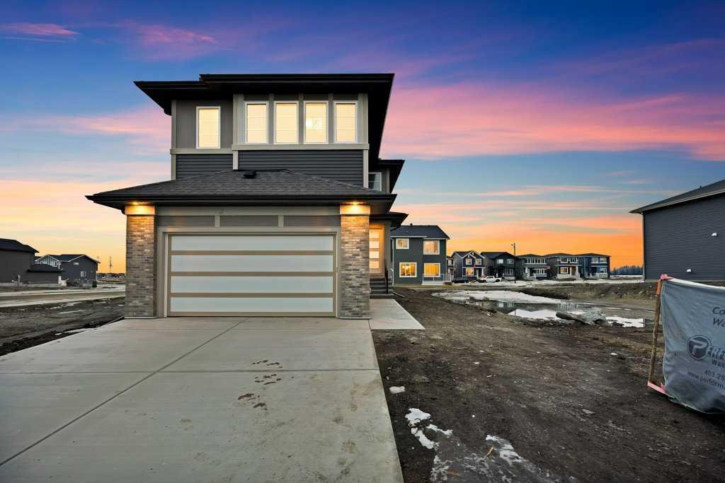 7 Chelsea Port Link, Chestermere, Alberta, T1X 3H4