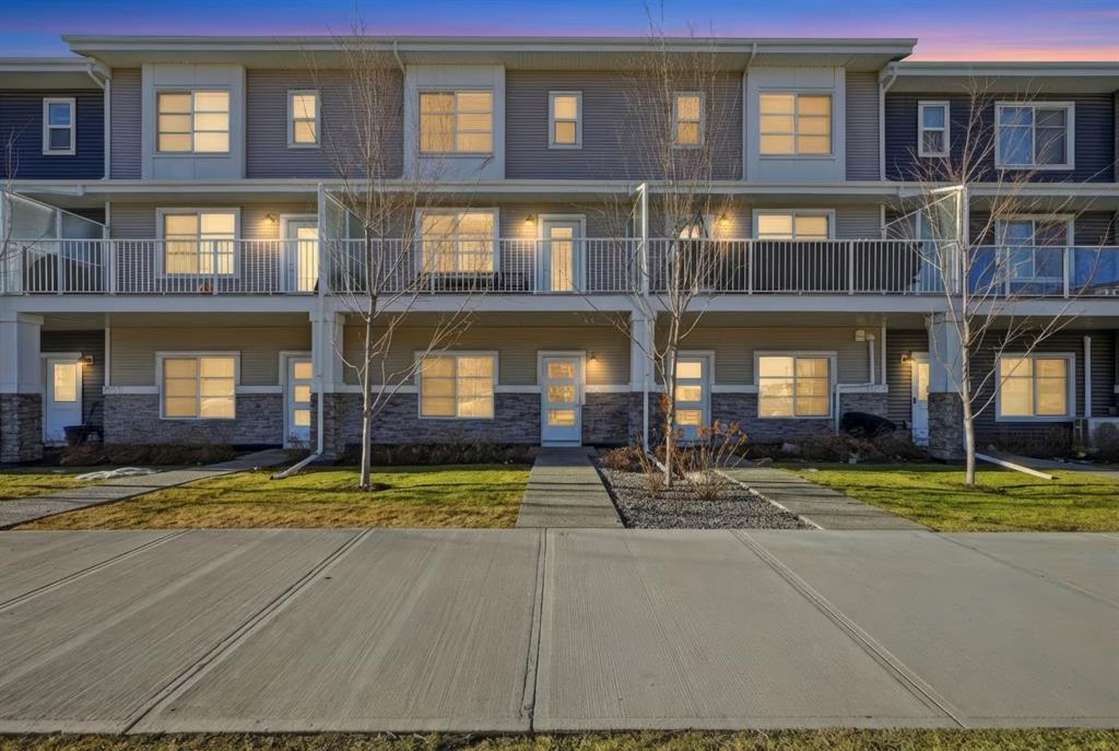 14235 1 Street NW, Calgary, Alberta, T3P1Y4