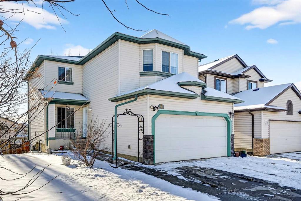 30 Tuscarora Way NW, Calgary, Alberta, T3L 2H1