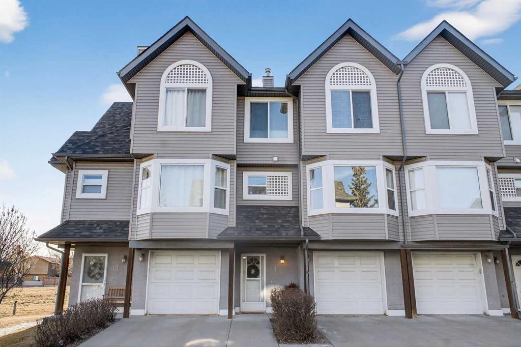 41 Sandarac Villas NW, Calgary, Alberta, T3K 5B4