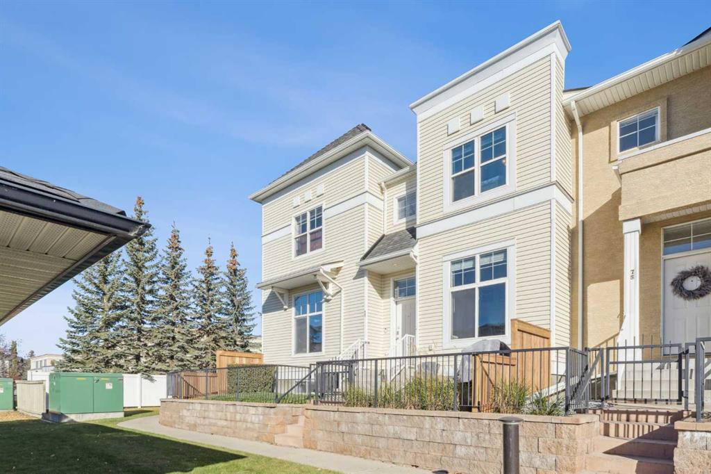 77 Mckenzie Towne Gate SE, Calgary, Alberta, T2Z 4G1
