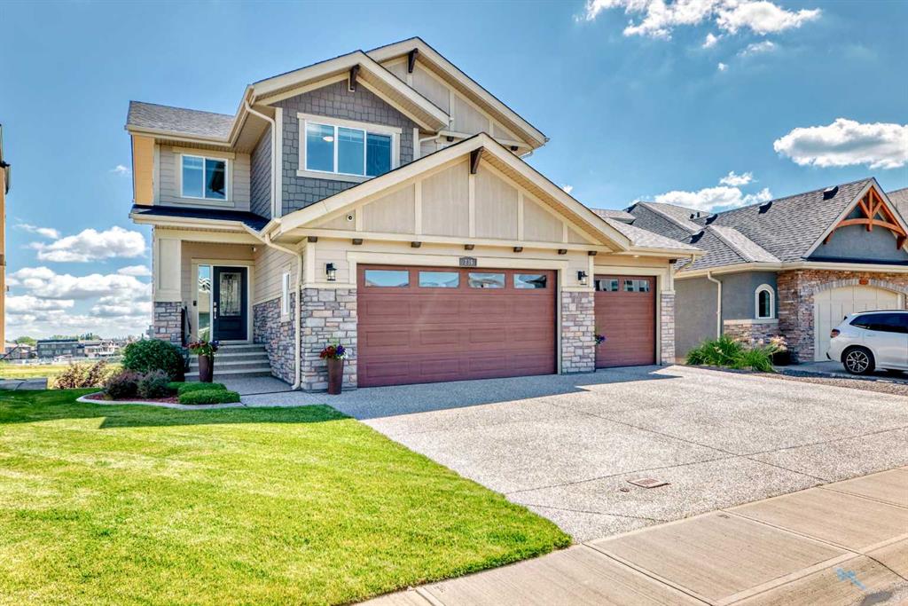 239 STONEMERE Green, Chestermere, Alberta, T1X 0S1