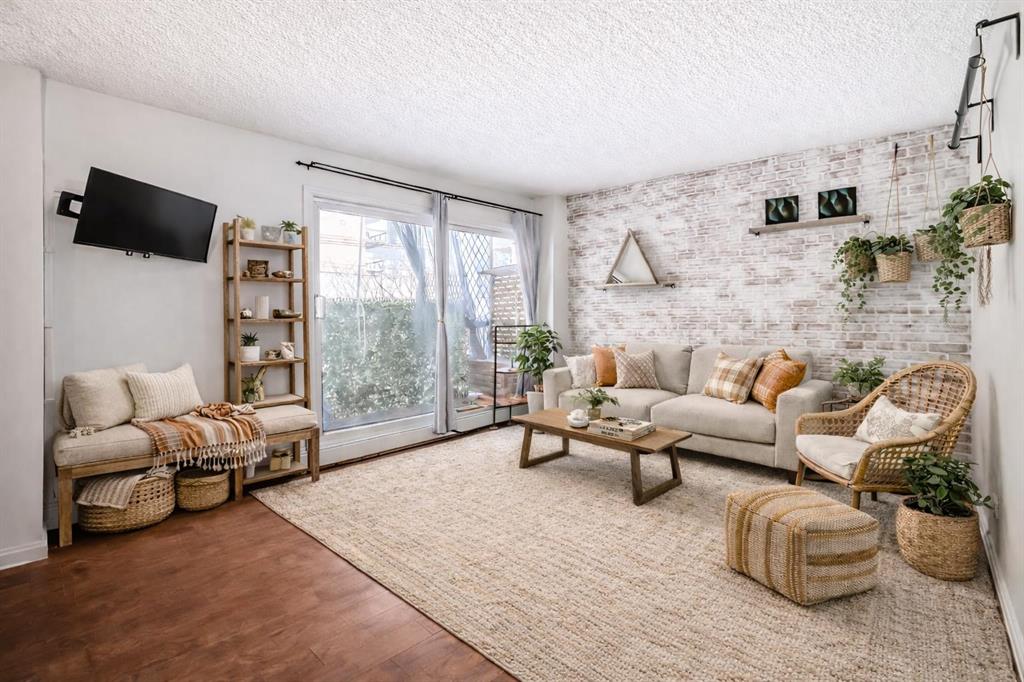 #208 1222 13 Avenue SW, Calgary, Alberta, T3C0T1