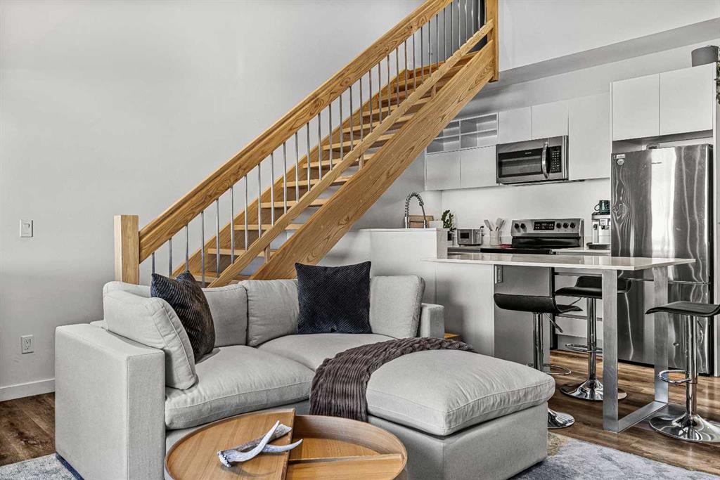 #212B 1 INDUSTRIAL Place, Canmore, Alberta, T1W1Y1