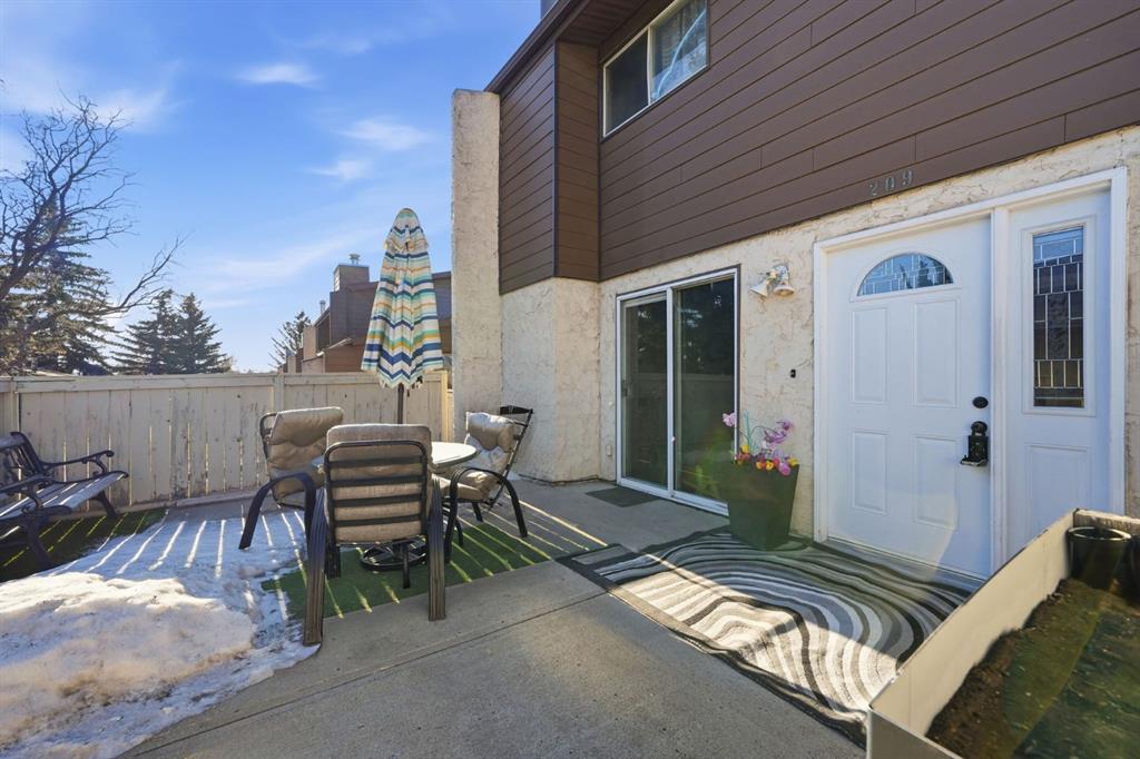 #209 5404 10 Avenue SE, Calgary, Alberta, T2A 5G4