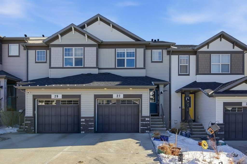 27 Heritage Vista, Cochrane, Alberta, T4C 2N7