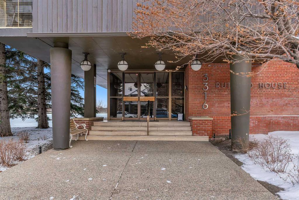 #302 3316 Rideau Place SW, Calgary, Alberta, T2S 1Z4