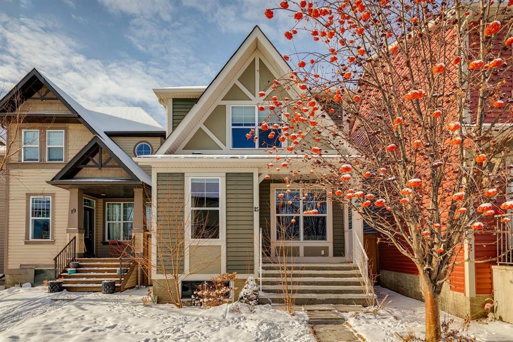 15 New Brighton Common SE, Calgary, Alberta, T2Z 0T9