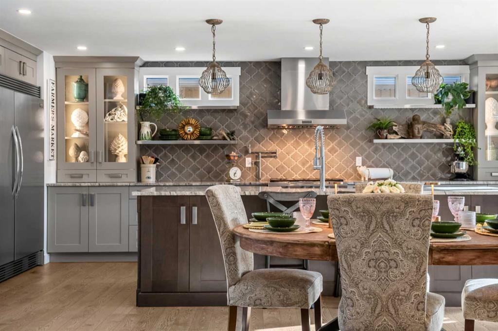 520 Parkridge Drive SE, Calgary, Alberta, T2J 4Z2