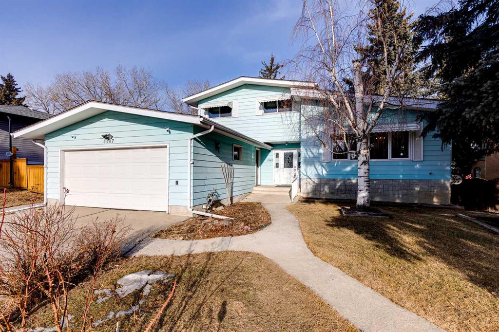 3387 Breton Close NW, Calgary, Alberta, T2L 1X3