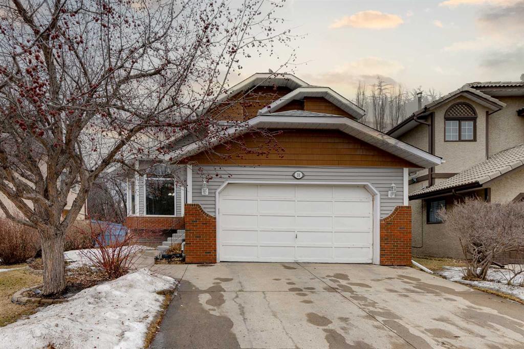 31 Scenic Hill Close NW, Calgary, Alberta, T3L 1P2