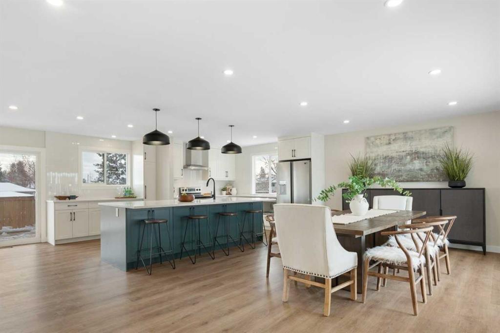 248 Madeira Place NE, Calgary, Alberta, T2A5T1