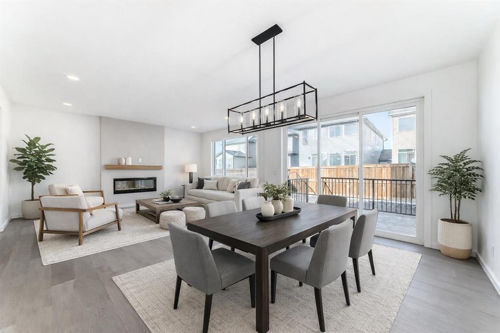 10 Rodelle Common NW, Calgary, Alberta, T3L 0N2