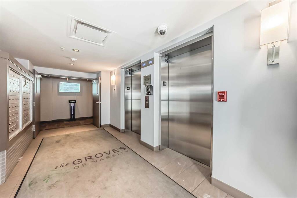 #310 24 Varsity Estates Circle NW, Calgary, Alberta, T3A 2X8