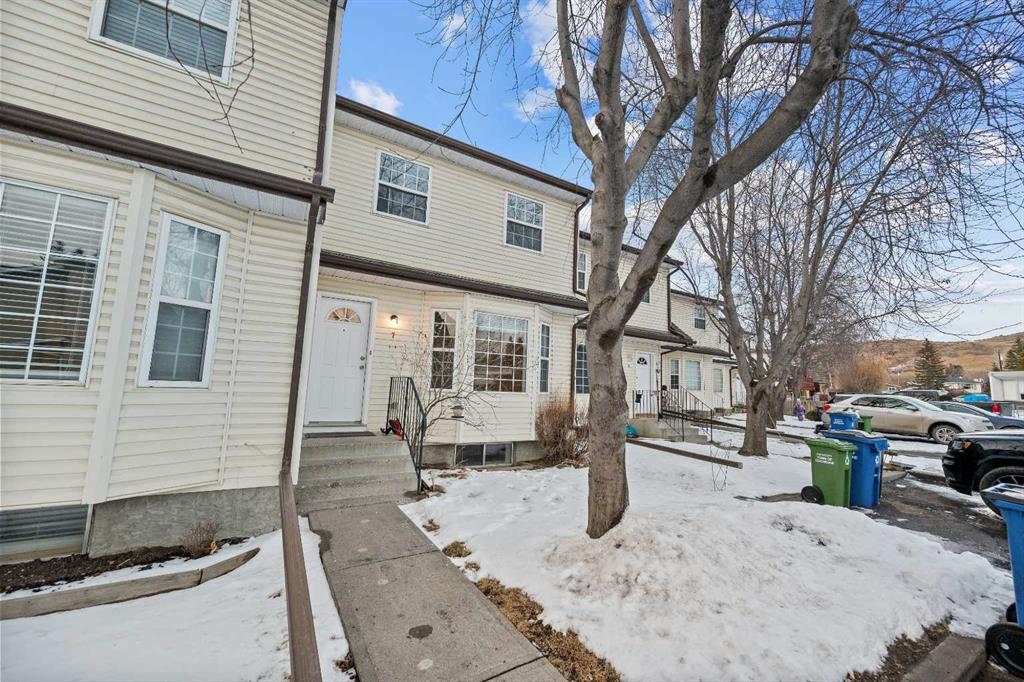 #7 120 First Street E, Cochrane, Alberta, T0L 1W0