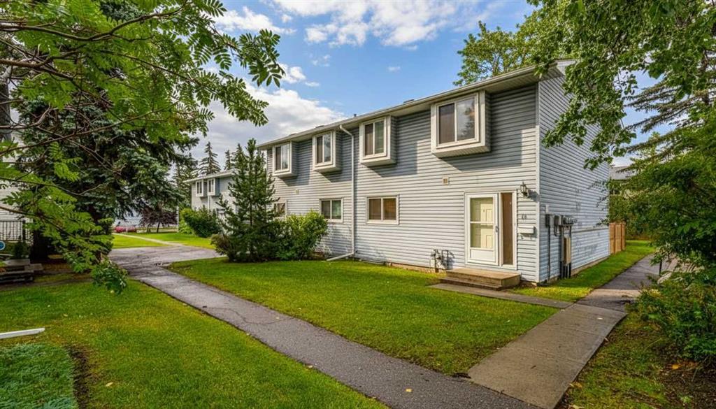 #16 4810 40 Avenue SW, Calgary, Alberta, T3E 1E5