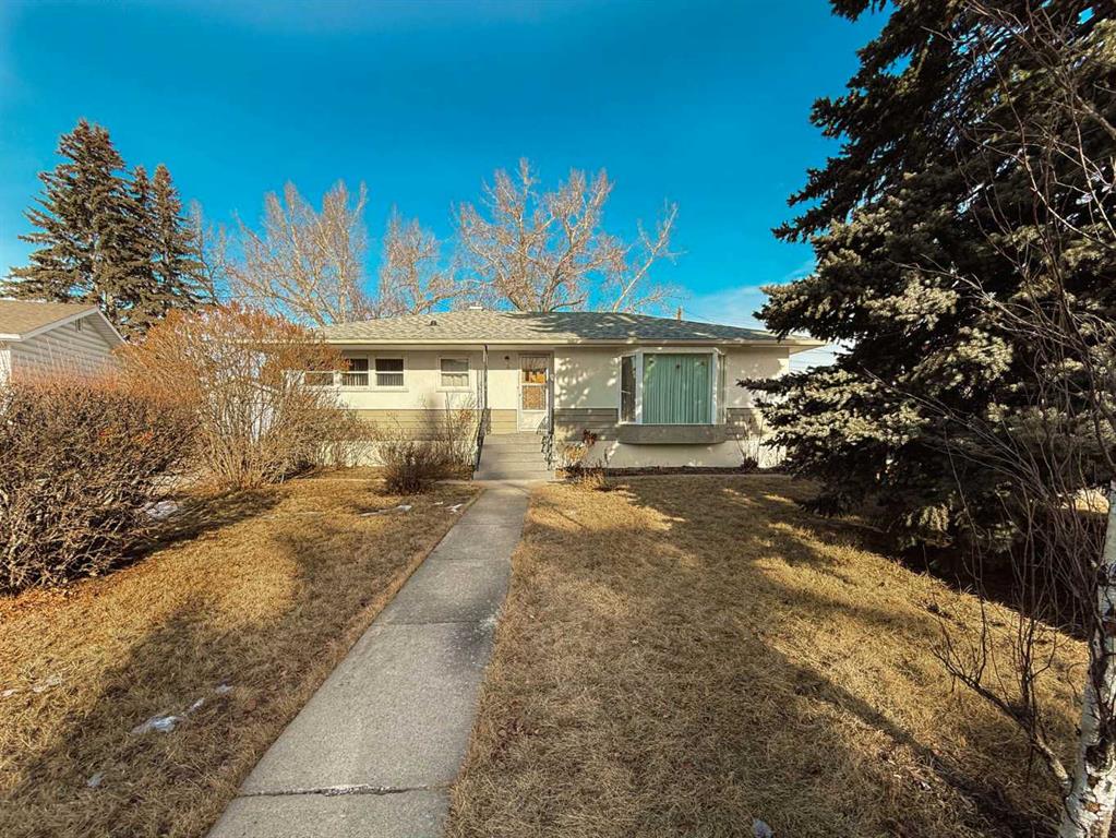10 Marlowe Place NE, Calgary, Alberta, T2E 5P8