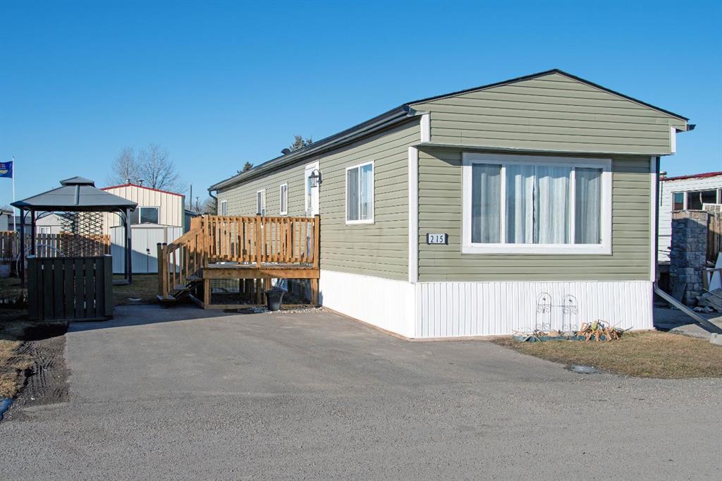 215 Polar Avenue NE, High River, Alberta, T1V 1J4