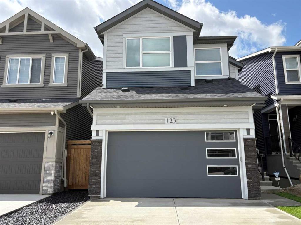 123 Mitchell Way NW, Calgary, Alberta, T3R 2B5