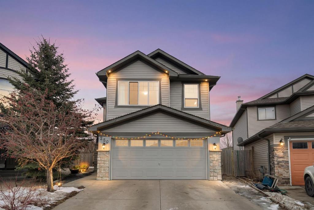 250 Royal Birch Mews NW, Calgary, Alberta, T3G 5P1