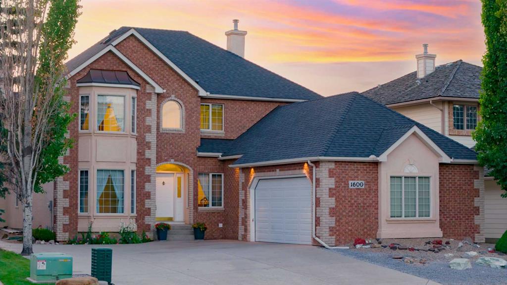 1600 Evergreen Hill SW, Calgary, Alberta, T2Y 3A9