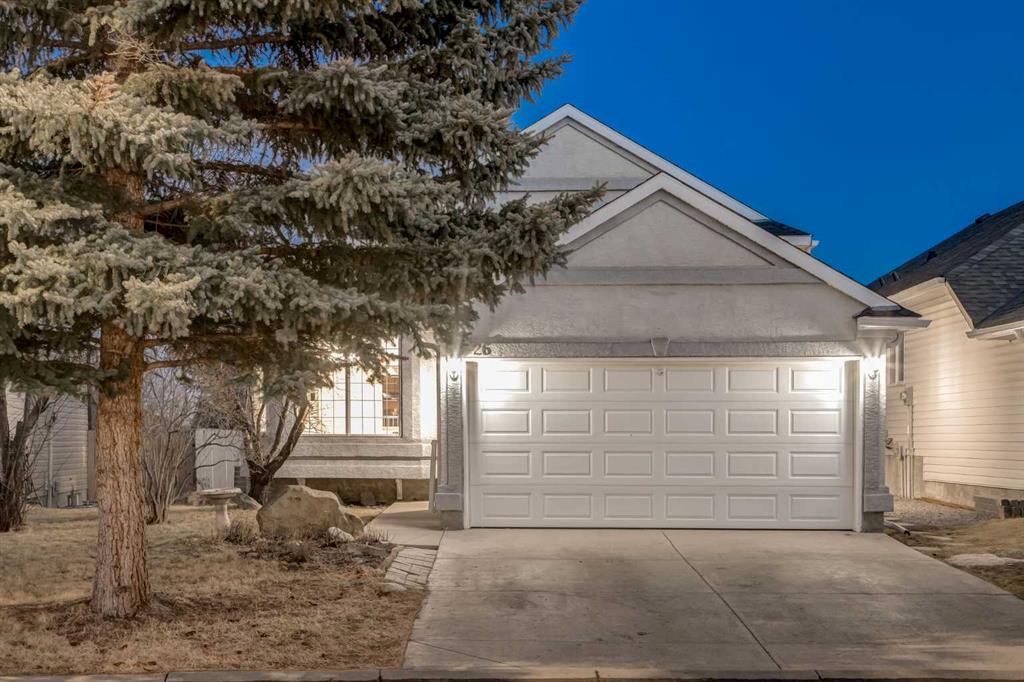 26 Somercrest Circle SW, Calgary, Alberta, T2Y 3H1