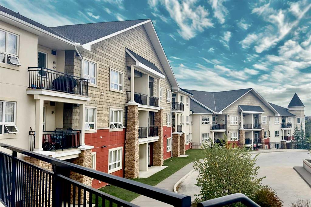 #534 26 Val Gardena View SW, Calgary, Alberta, T3H 5Z5