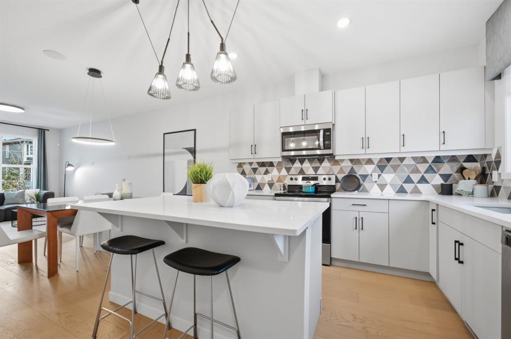 114 Wolf Creek Rise SE, Calgary, Alberta, T2X 4X1