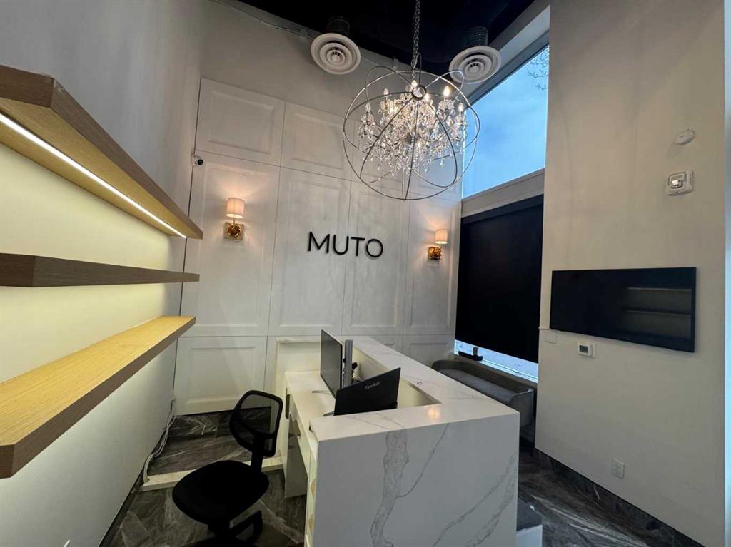 222 14 Avenue SE, Calgary, Alberta, T2G 1C7