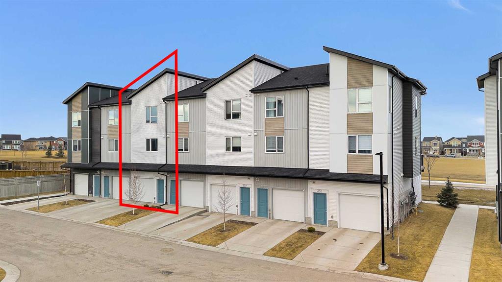 #363 301 Redstone Boulevard NE, Calgary, Alberta, T3N1V6