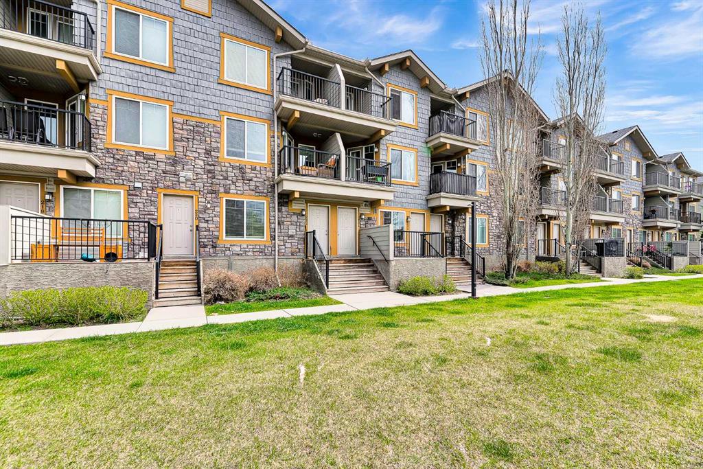 224 Mckenzie Towne Lane SE, Calgary, Alberta, T2Z 0C4