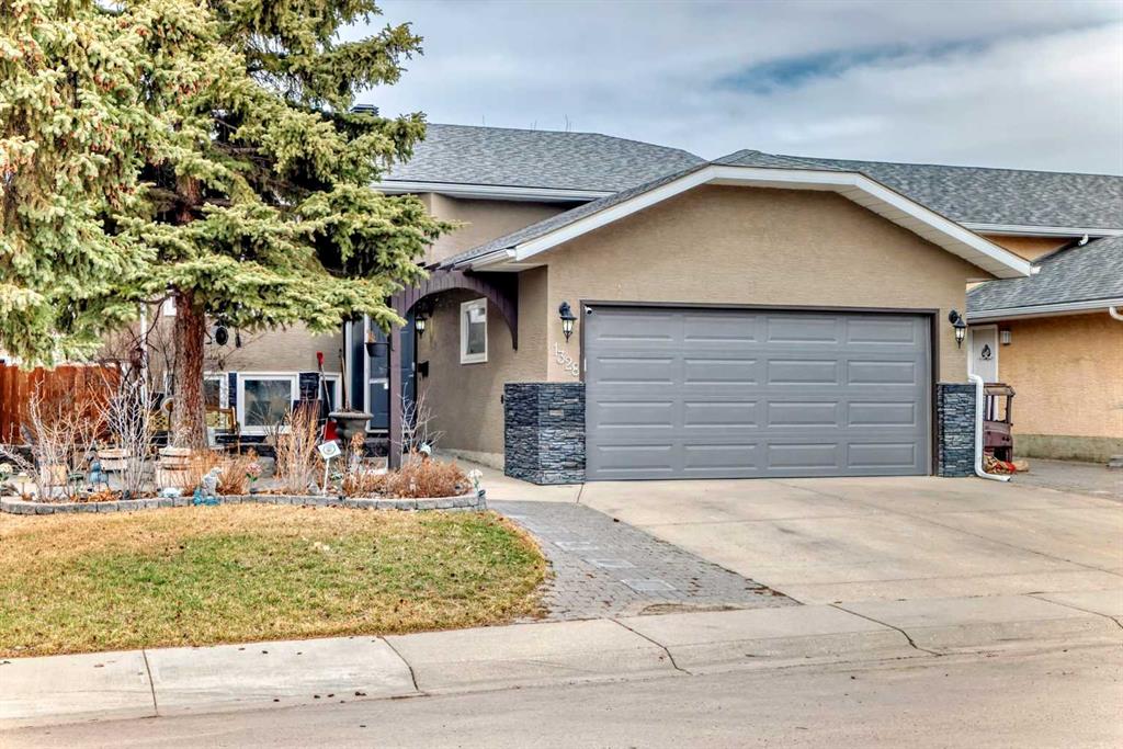 1328 Meadowbrook Drive SE, Airdrie, Alberta, T4A 2A3