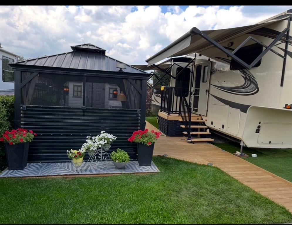 #167 370165 79 Street E, Rural Foothills County, Alberta, T0L 0A0