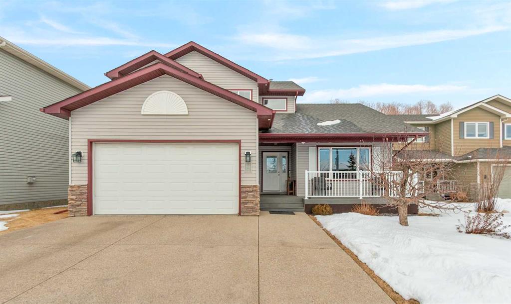 808 Stonehaven Drive, Carstairs, Alberta, T0M0N0